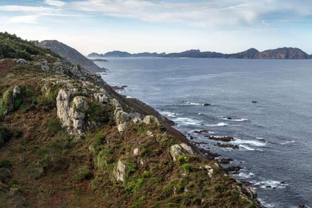 Cerca Del Puerto Deportivo Y De La Playa Cangas do Morrazo